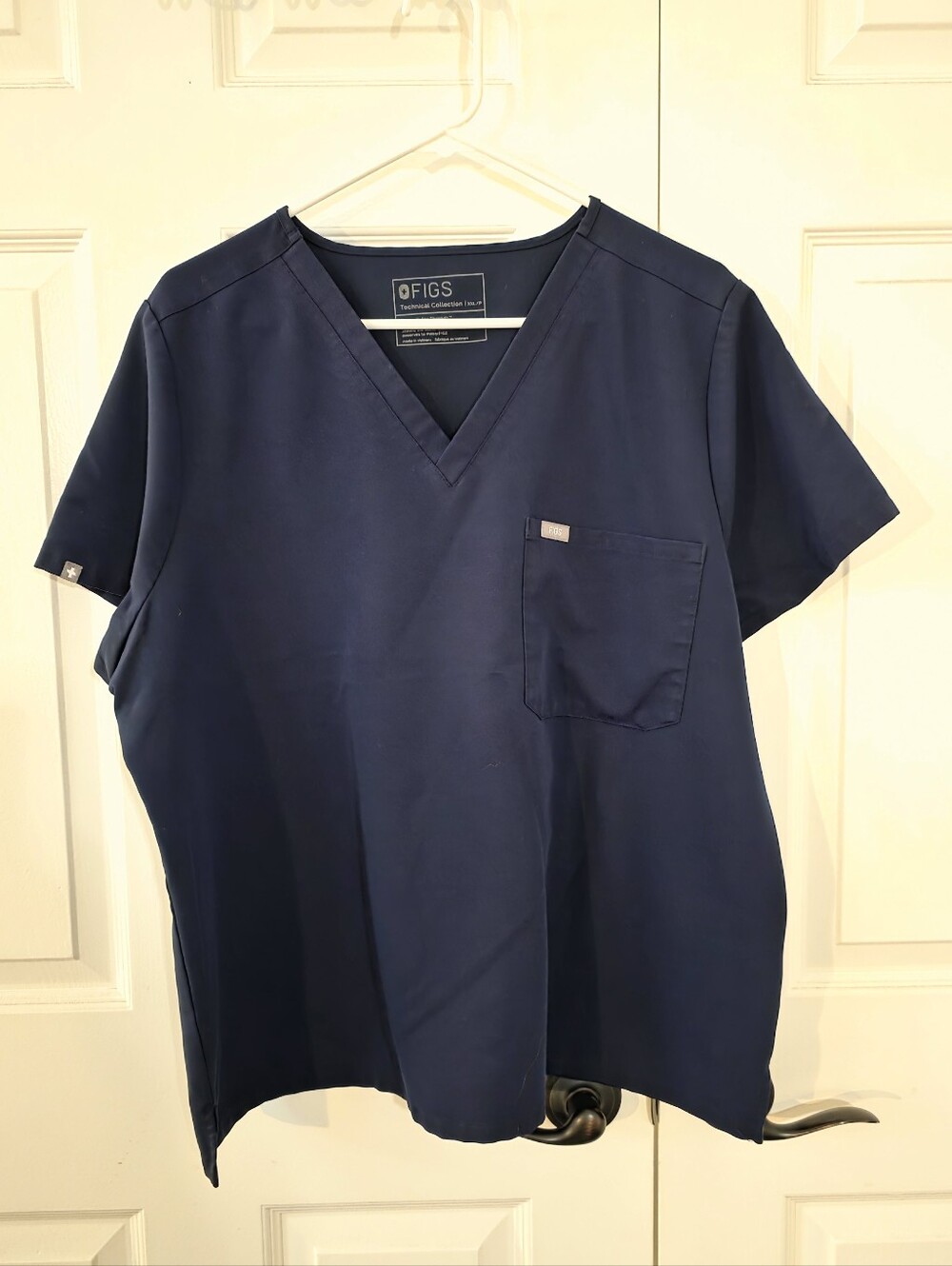Catarina Scrub Top